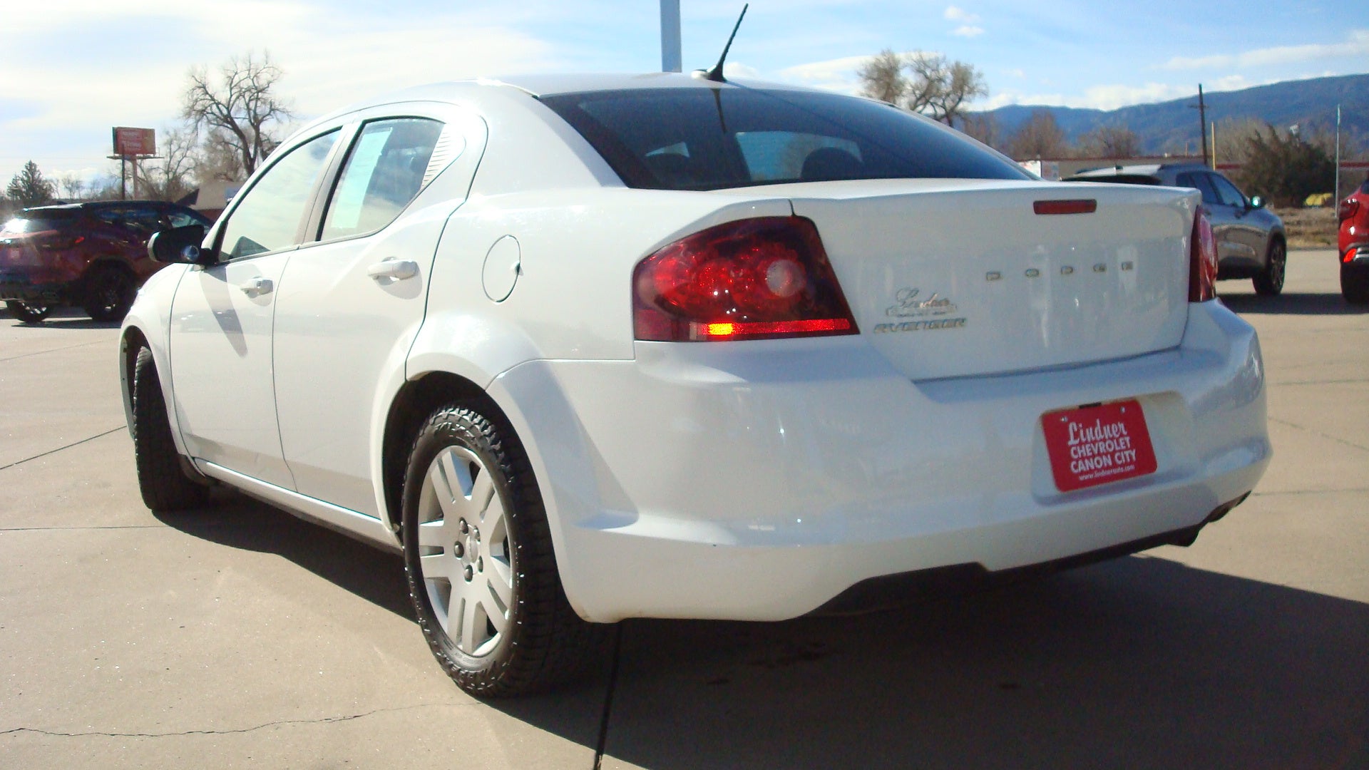 2013 Dodge Avenger SE