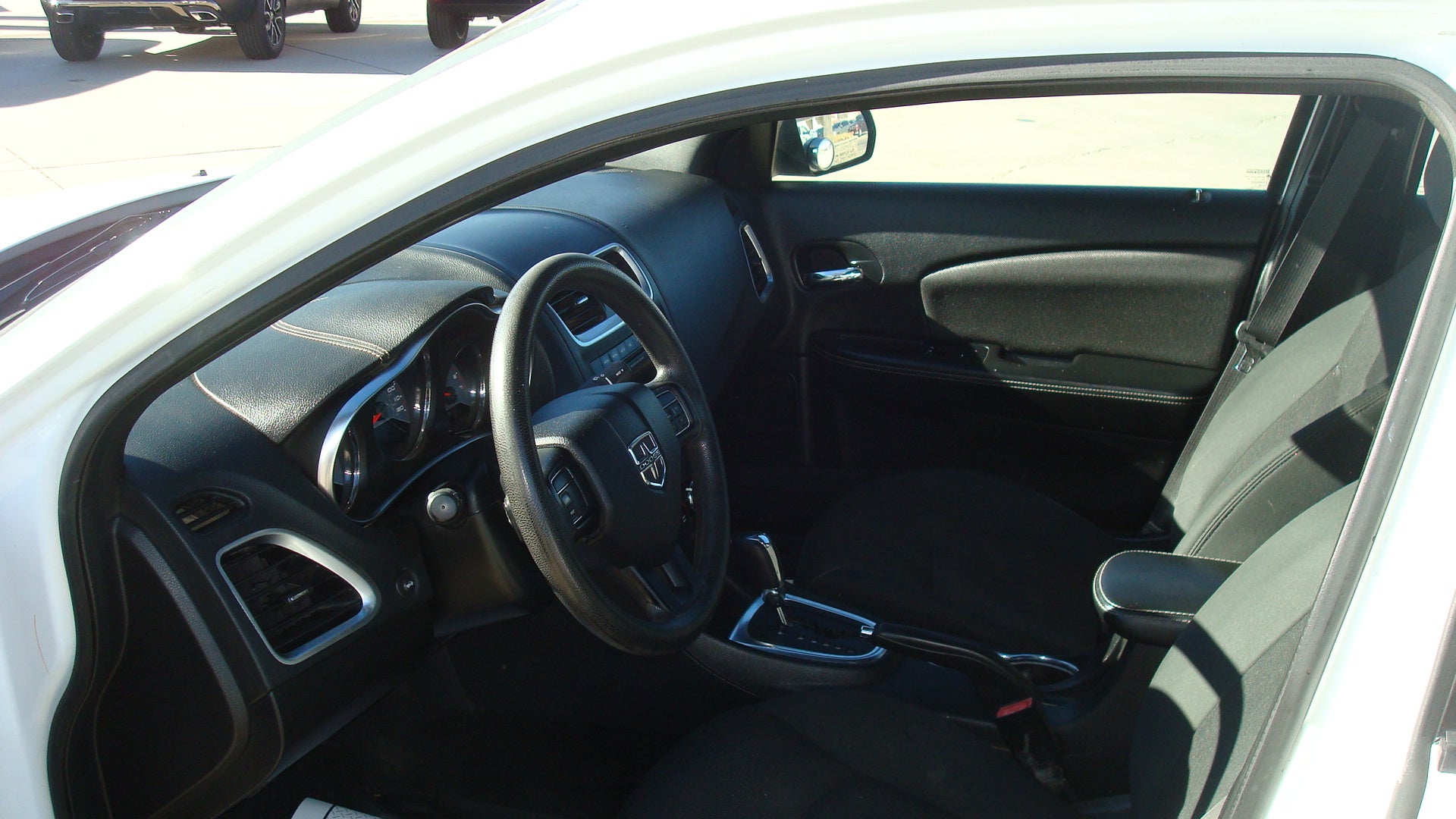 2013 Dodge Avenger SE