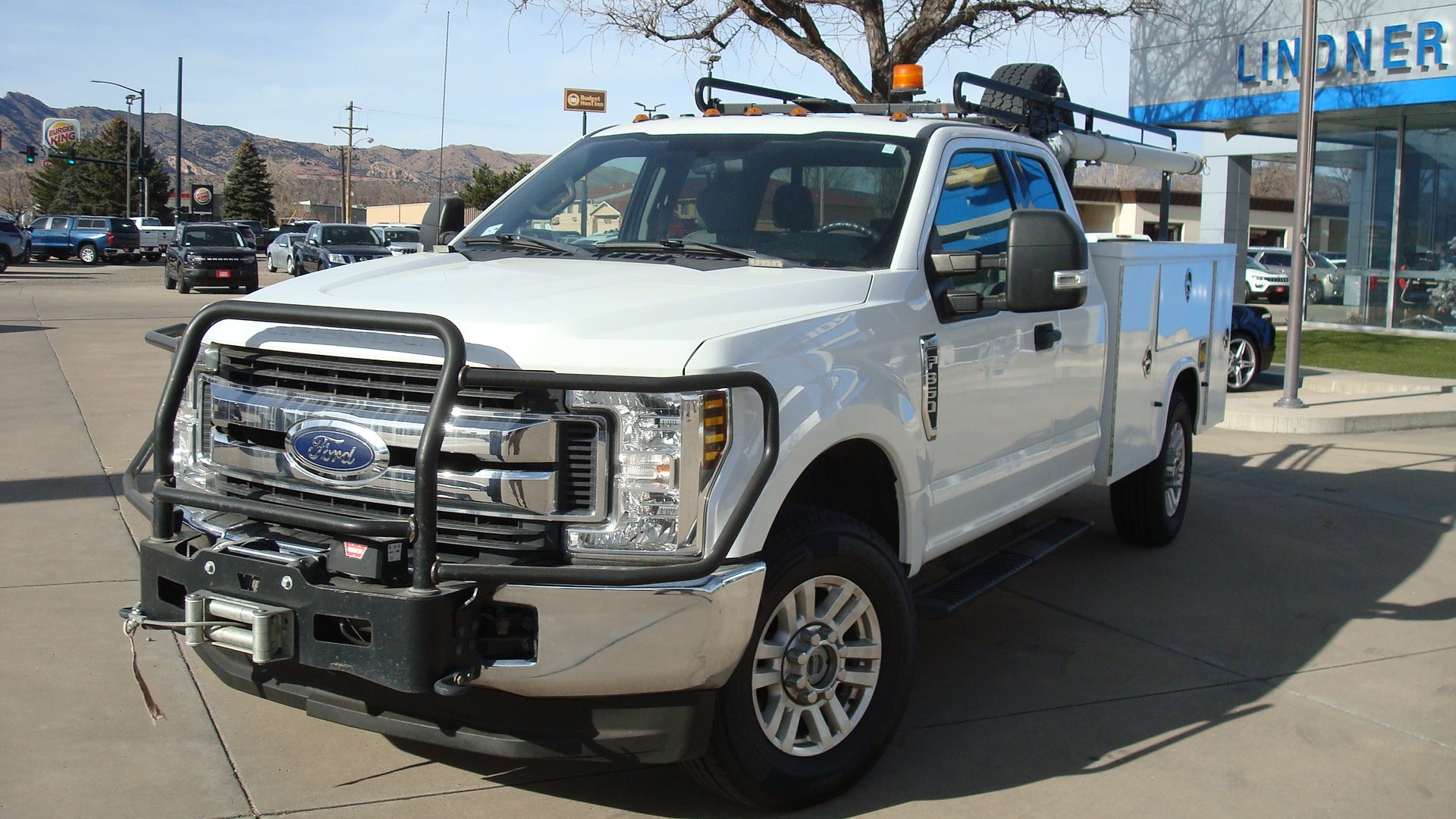 2018 Ford Super Duty F-350 SRW XL