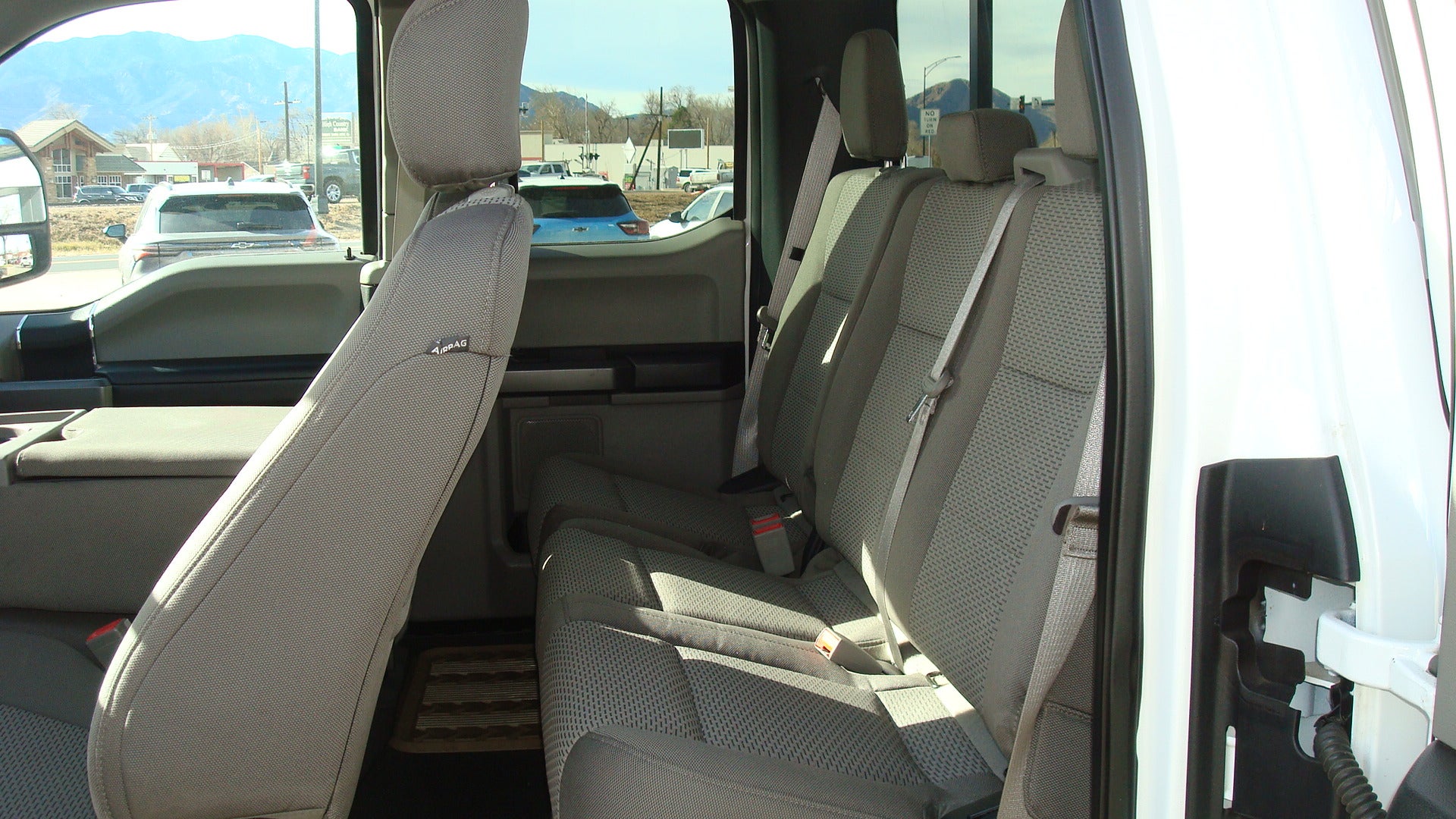 2018 Ford Super Duty F-350 SRW XL