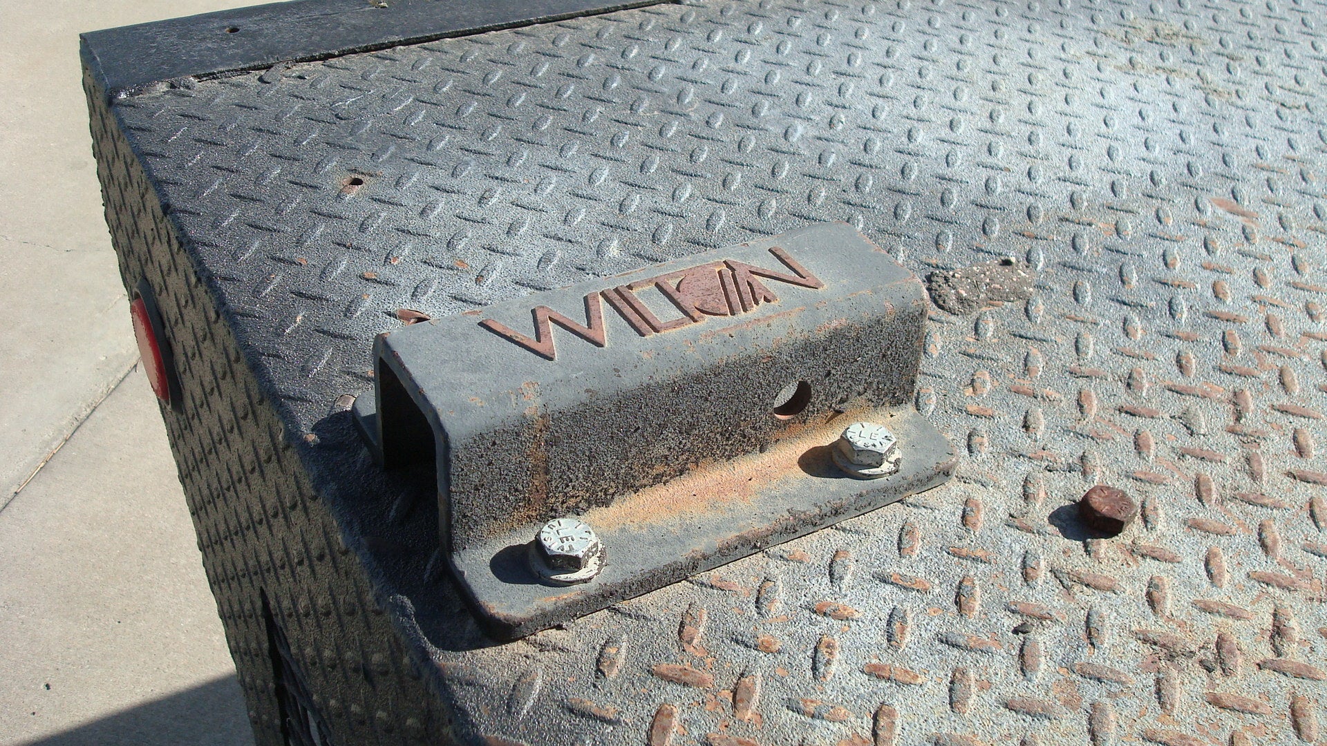 2006 Ford Super Duty F-350 DRW XL