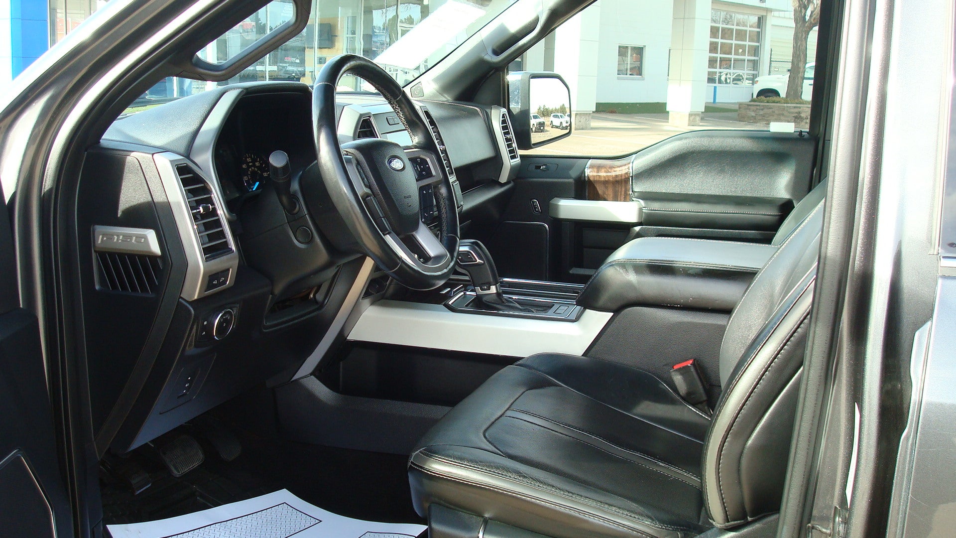 2017 Ford F-150 Platinum