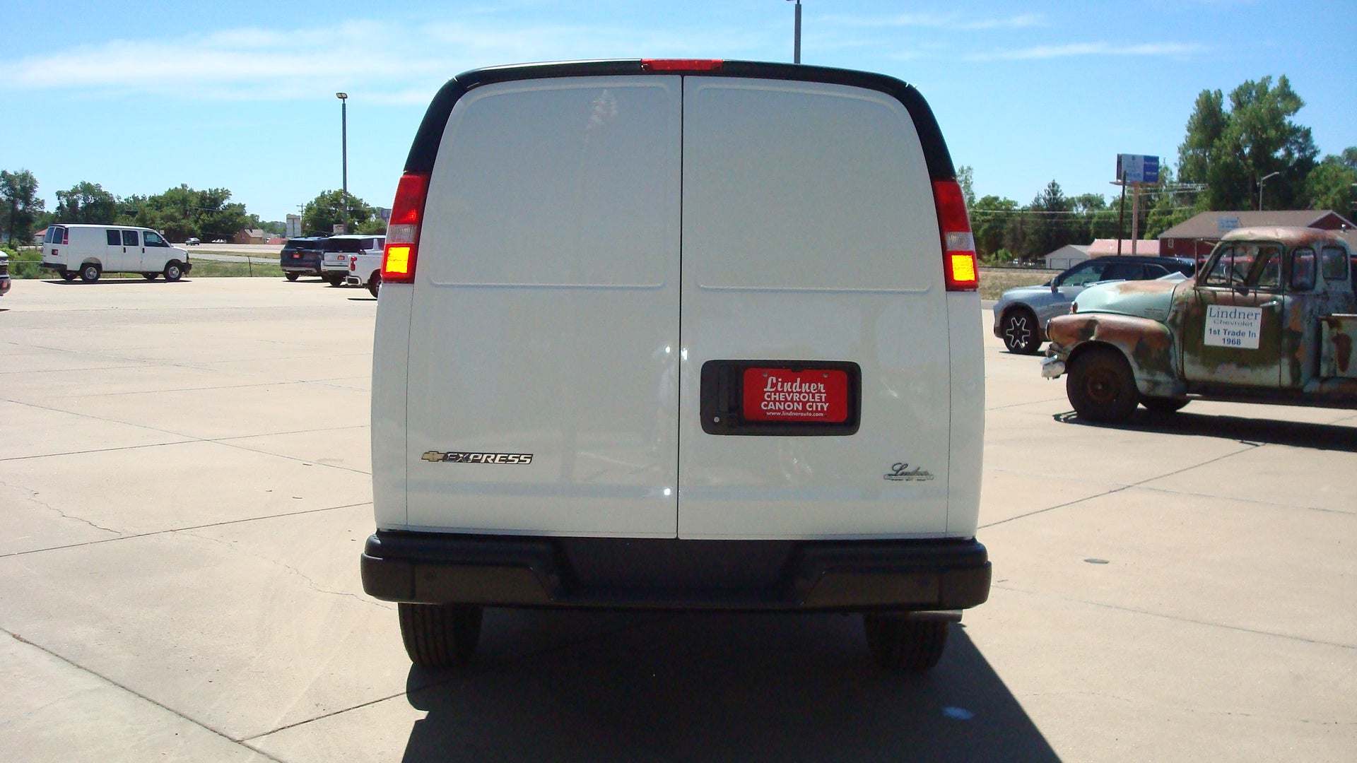 2026 Chevrolet Express Cargo Base