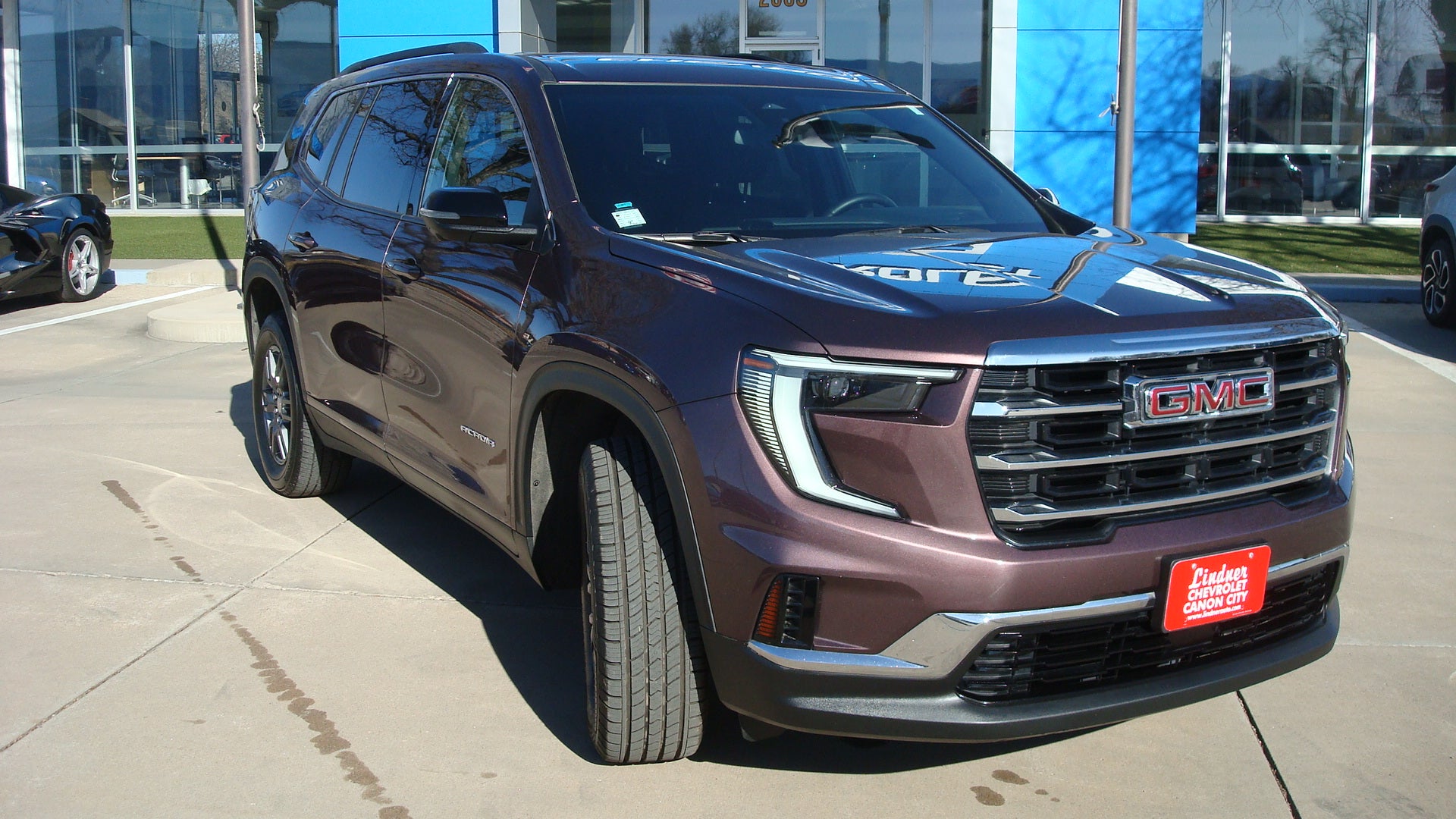 2025 GMC Acadia Elevation