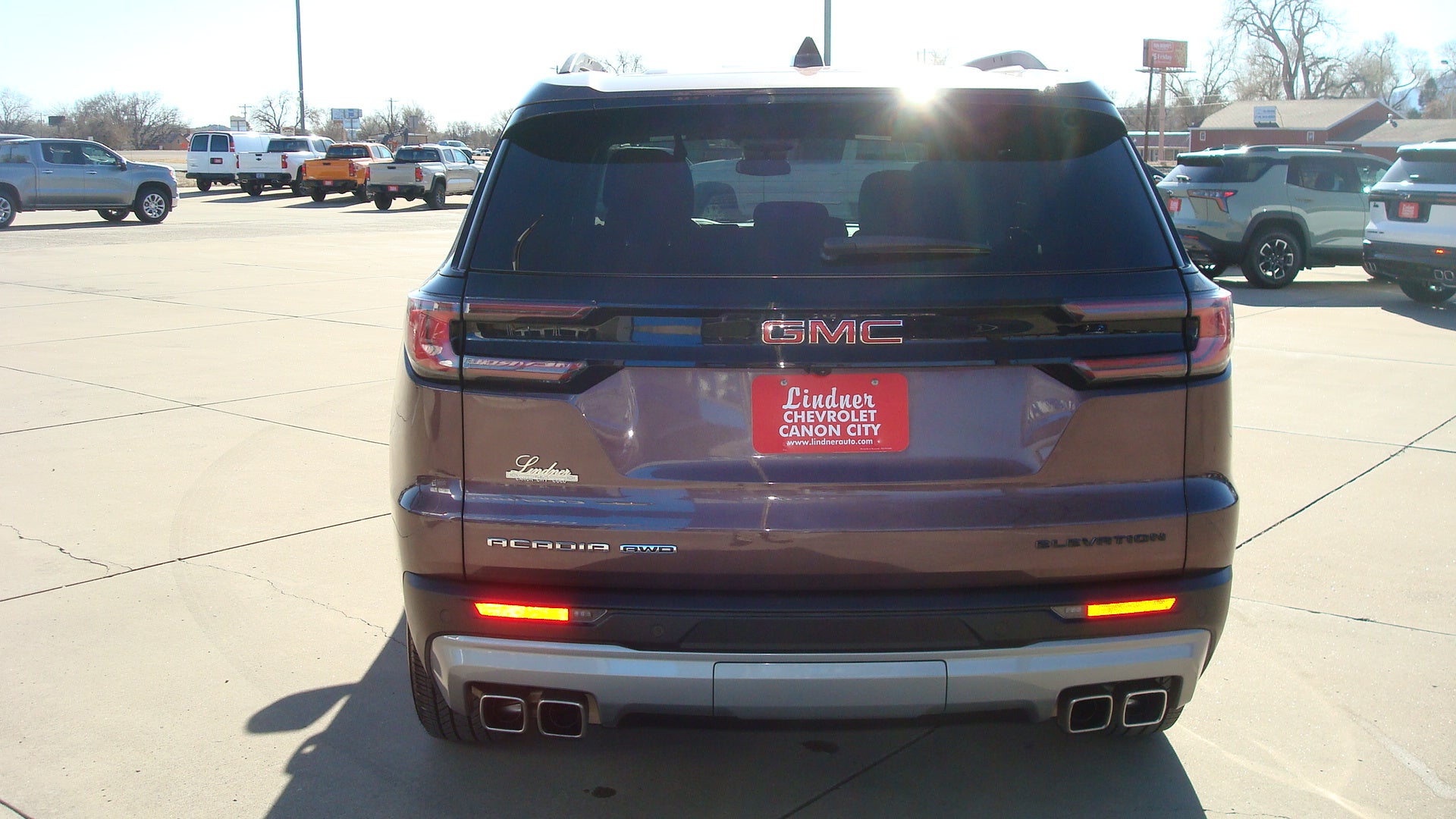 2025 GMC Acadia Elevation