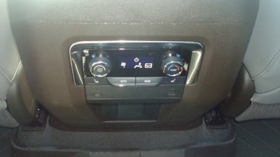 2027 Chevrolet Suburban LT