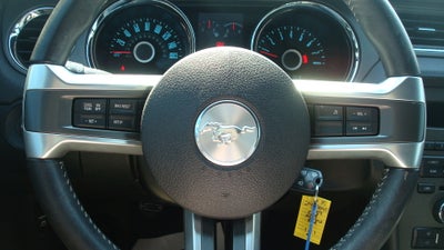 2014 Ford Mustang V6