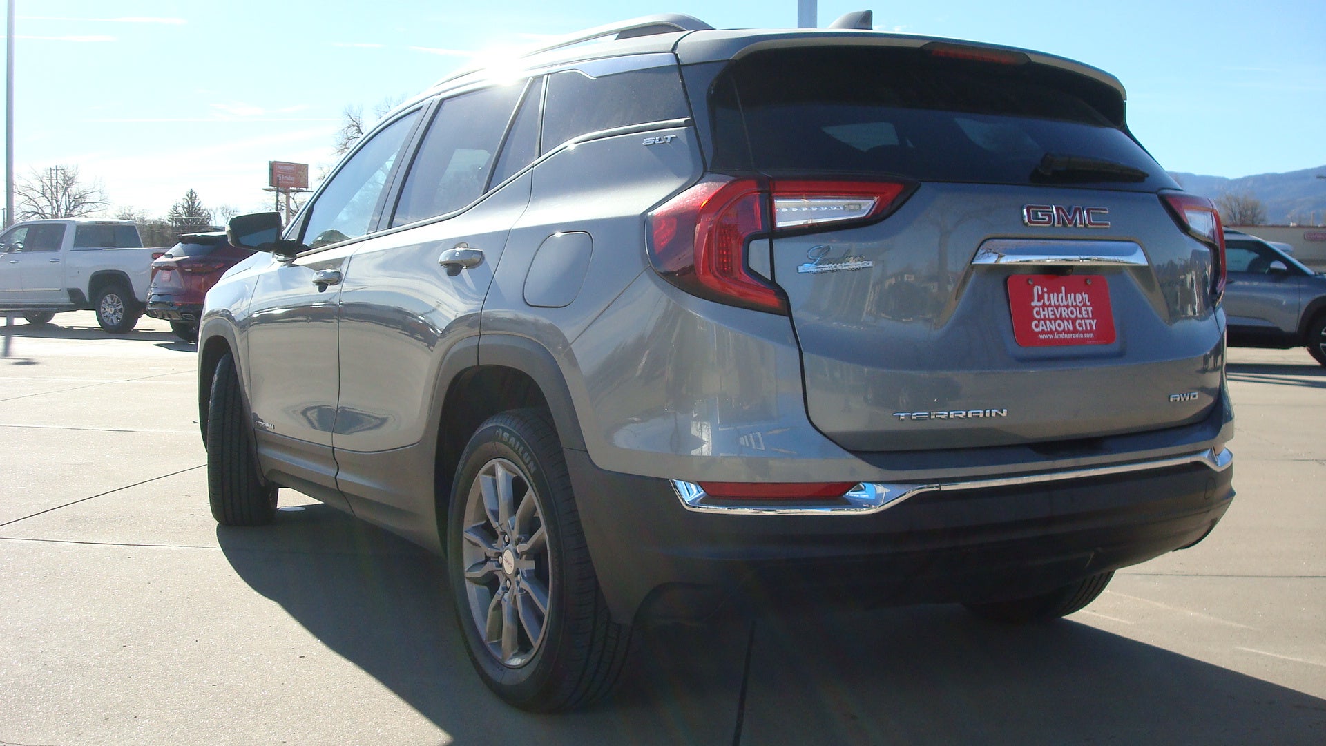 2024 GMC Terrain SLT