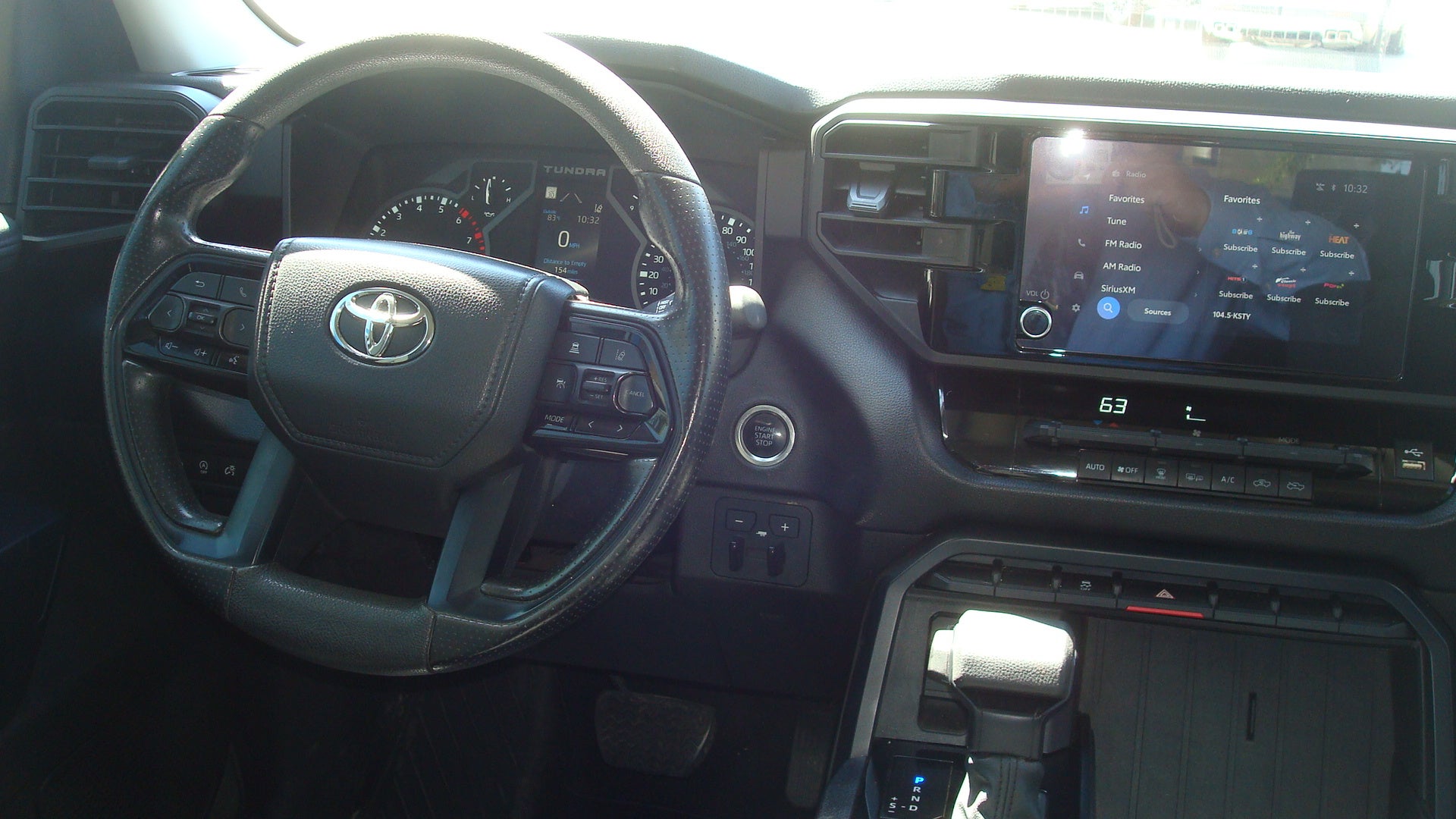 2024 Toyota Tundra 4WD SR5