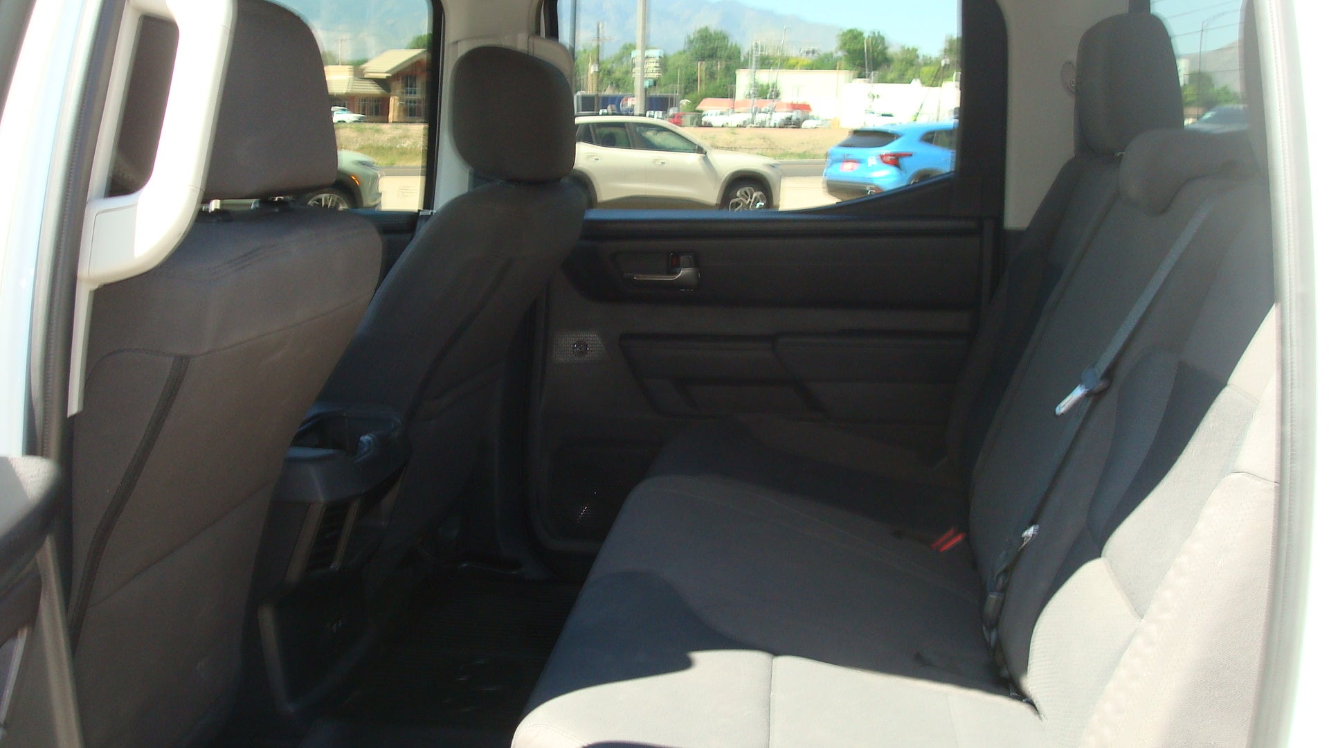 2024 Toyota Tundra 4WD SR5